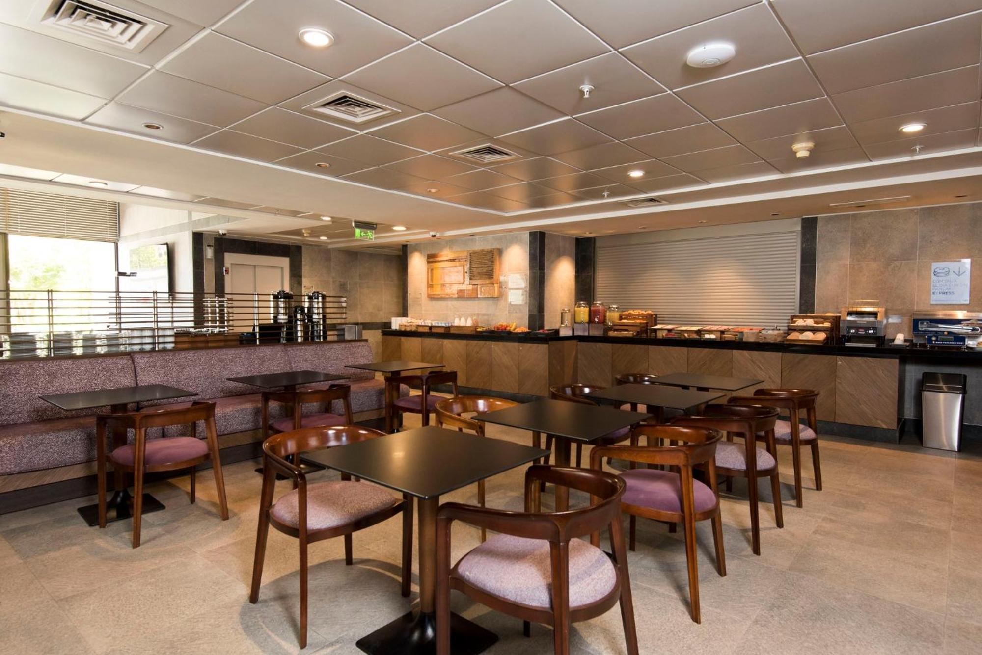 Holiday Inn Express - Concepcion By Ihg Buitenkant foto